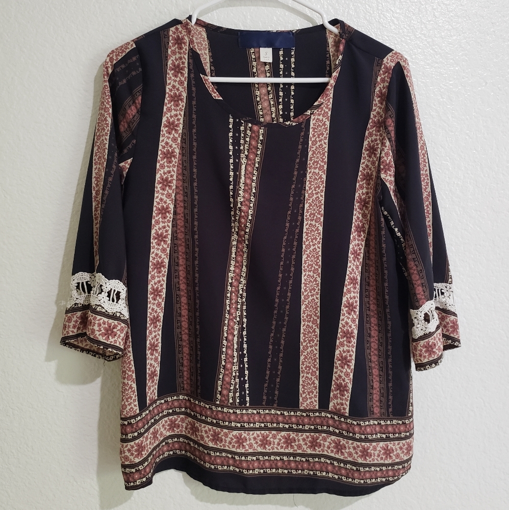 Francesca's asymmetric vertical line top